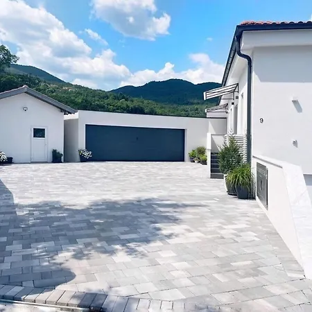 White Pearl Diamond Villa *